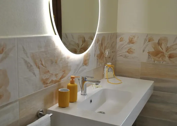 Oda ve Kahvaltı Domu Jole 3*